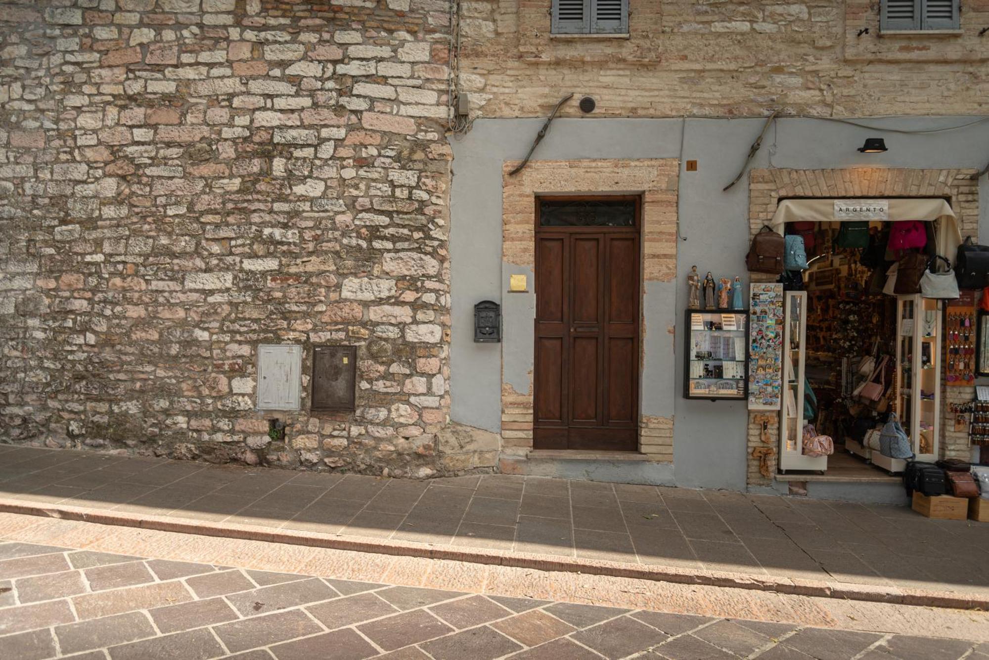 B&B Il Chiostro Assisi Exterior foto